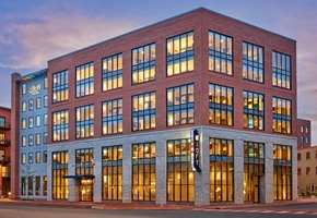 Aloft Portland Downtown Waterfront